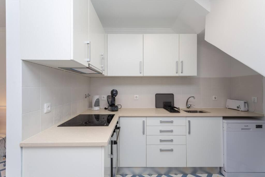 Mouraria Lisbon Soul Apartments T1 - 4 Pax Luaran gambar